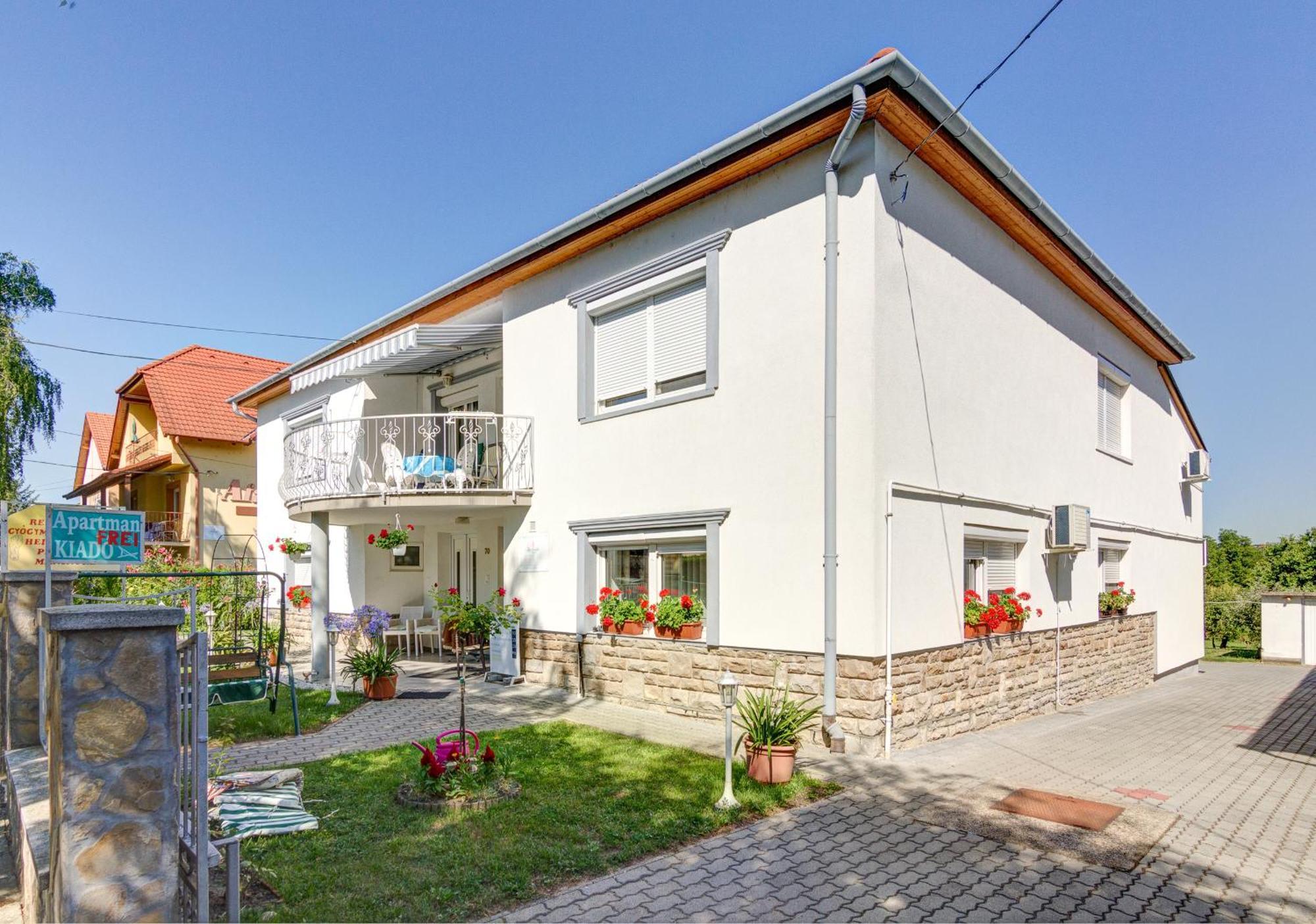 Ilona Apartman Héviz Zewnętrze zdjęcie