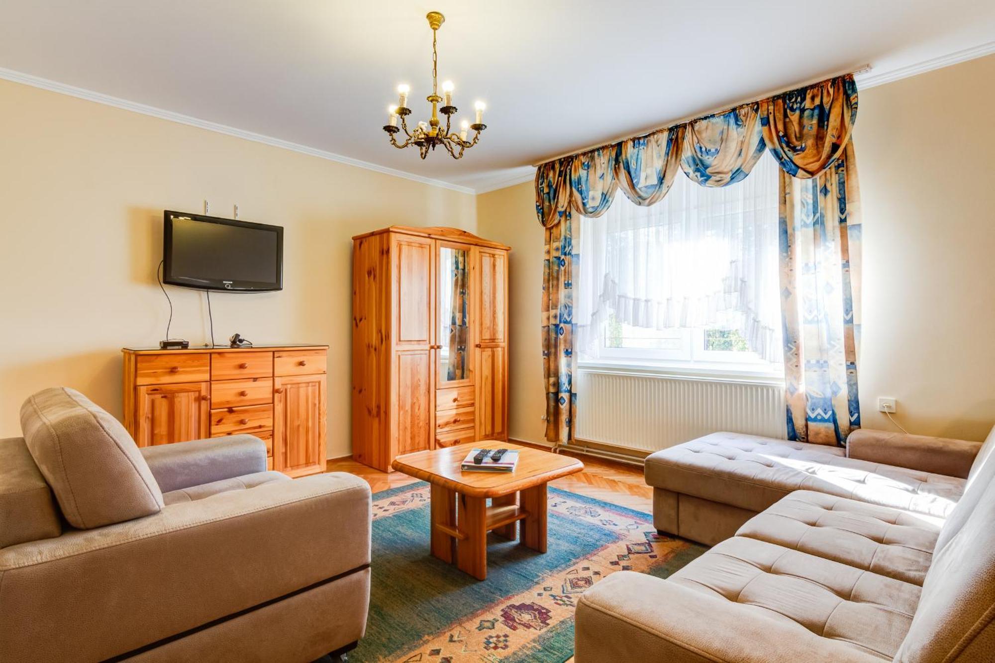 Ilona Apartman Héviz Zewnętrze zdjęcie