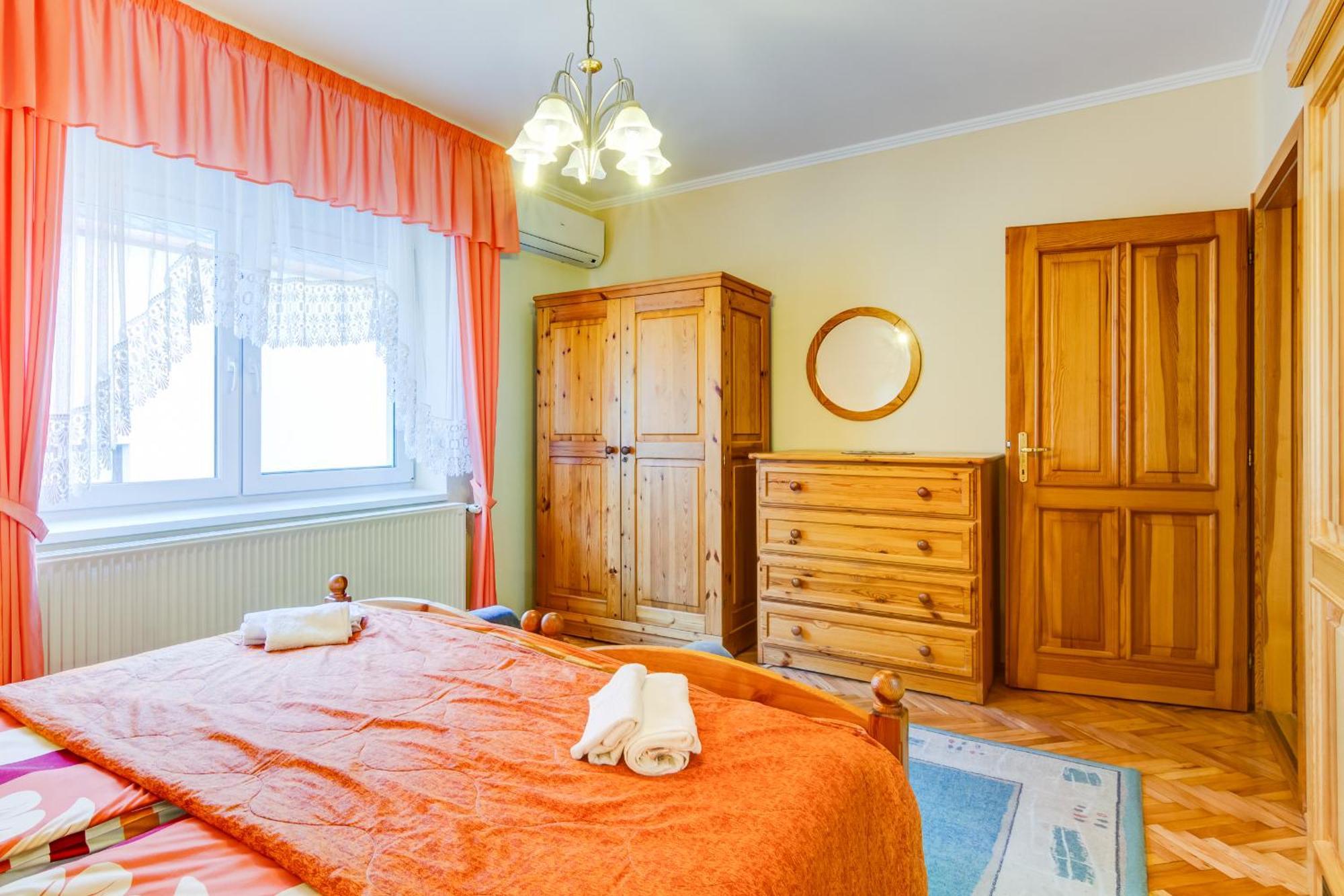 Ilona Apartman Héviz Zewnętrze zdjęcie
