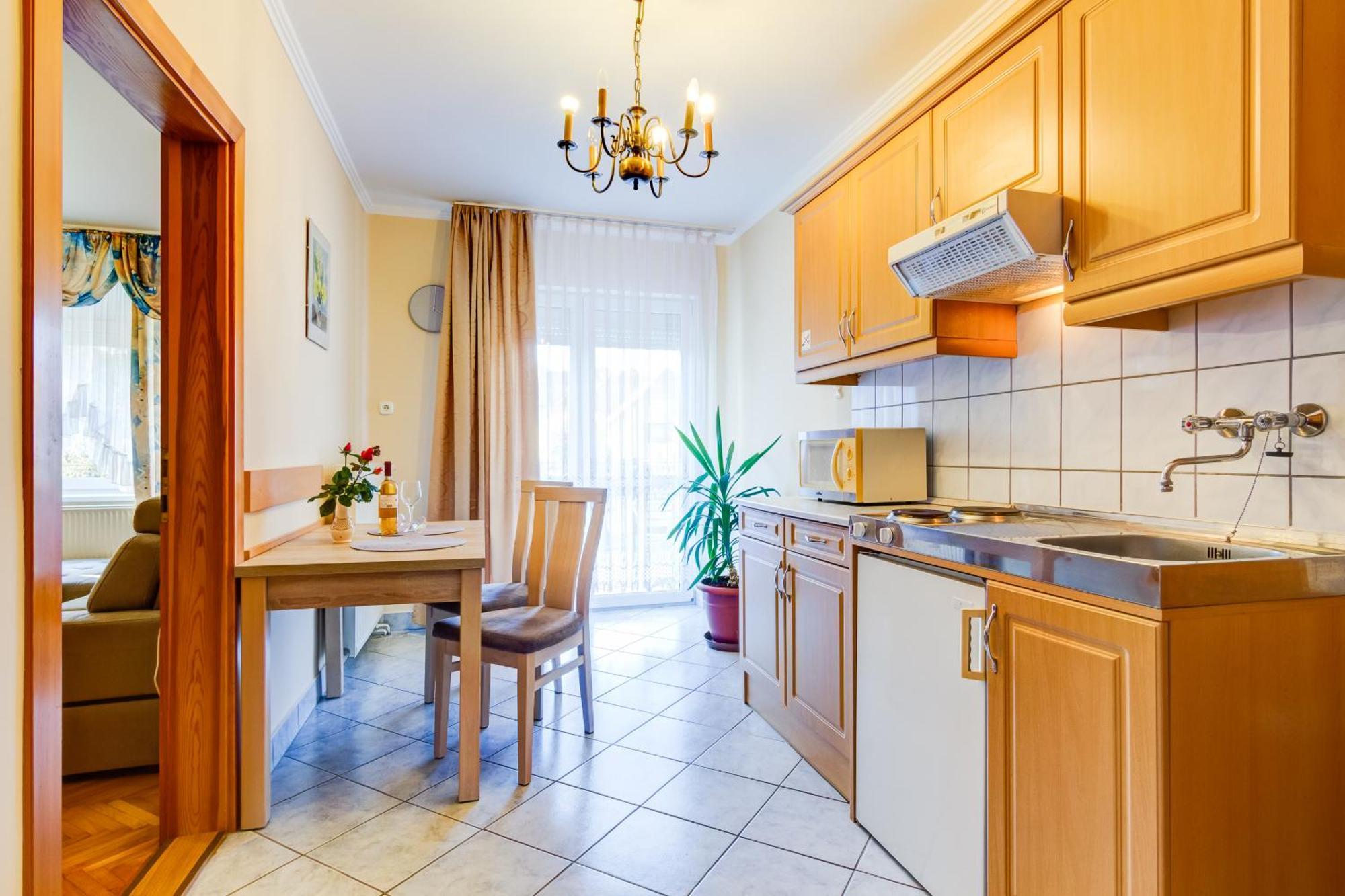 Ilona Apartman Héviz Zewnętrze zdjęcie
