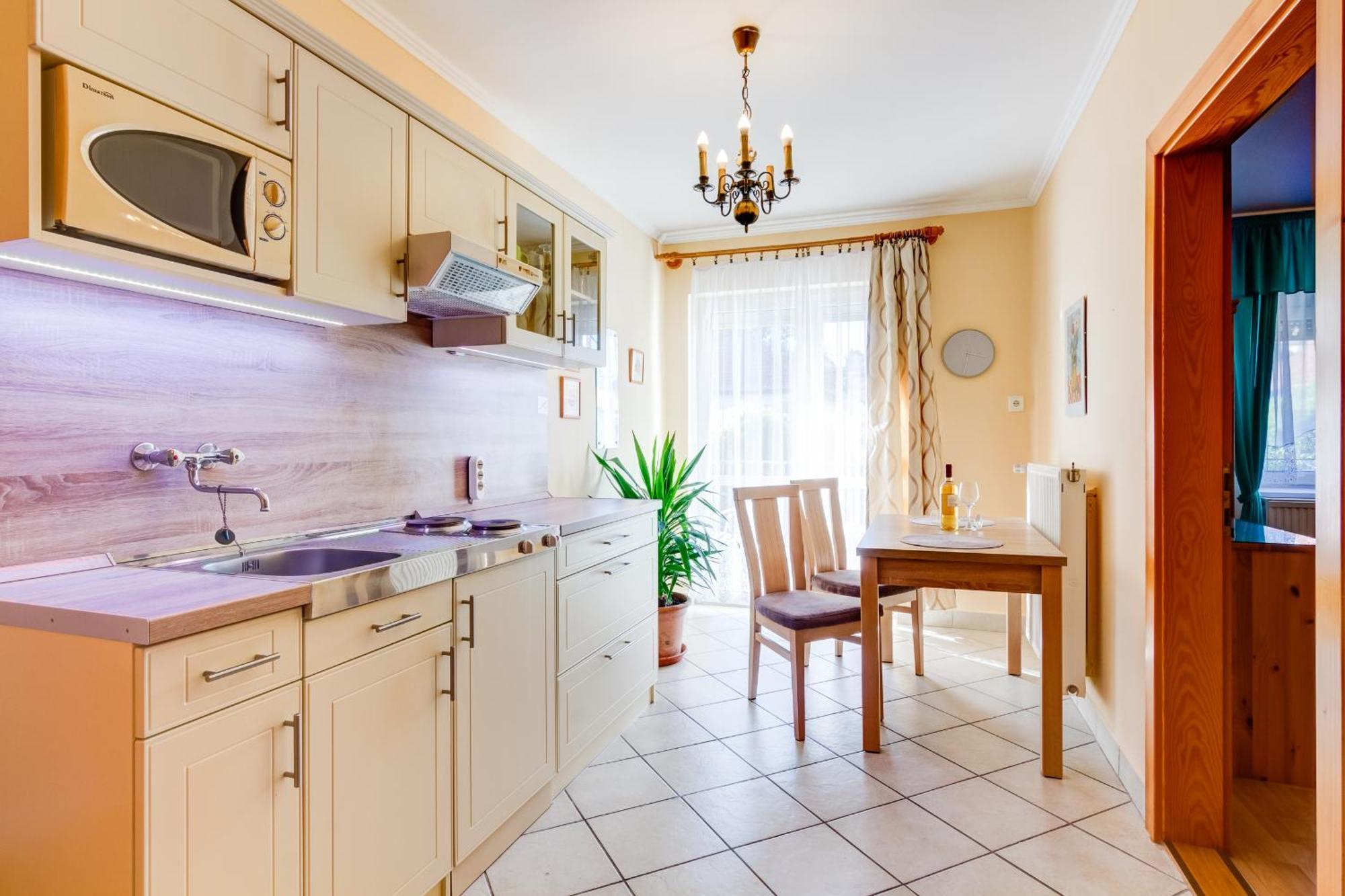 Ilona Apartman Héviz Zewnętrze zdjęcie